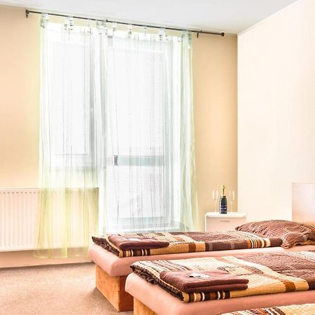 Hotel Zannam Brünn  Kültér fotó