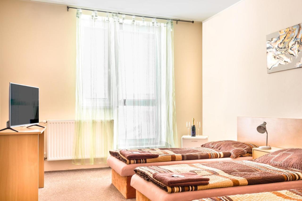 Hotel Zannam Brünn  Kültér fotó